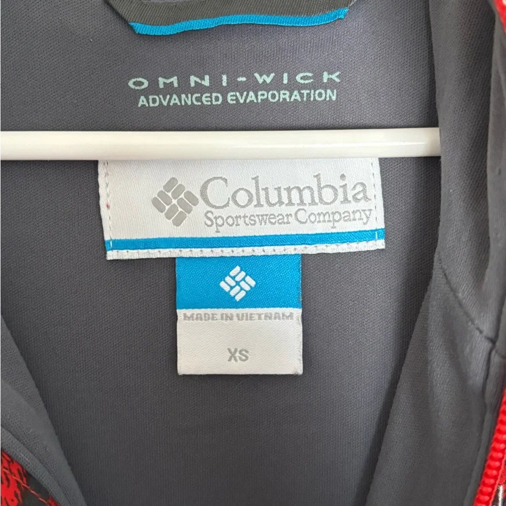 Columbia XS Youth Omni-Wick water resistant Red and Black Striped Jacket fullzip